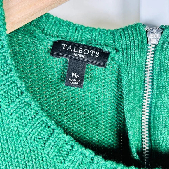 Talbots Green PomPom Sweater Size Medium Petite Colorful Holiday - Picture 4 of 7